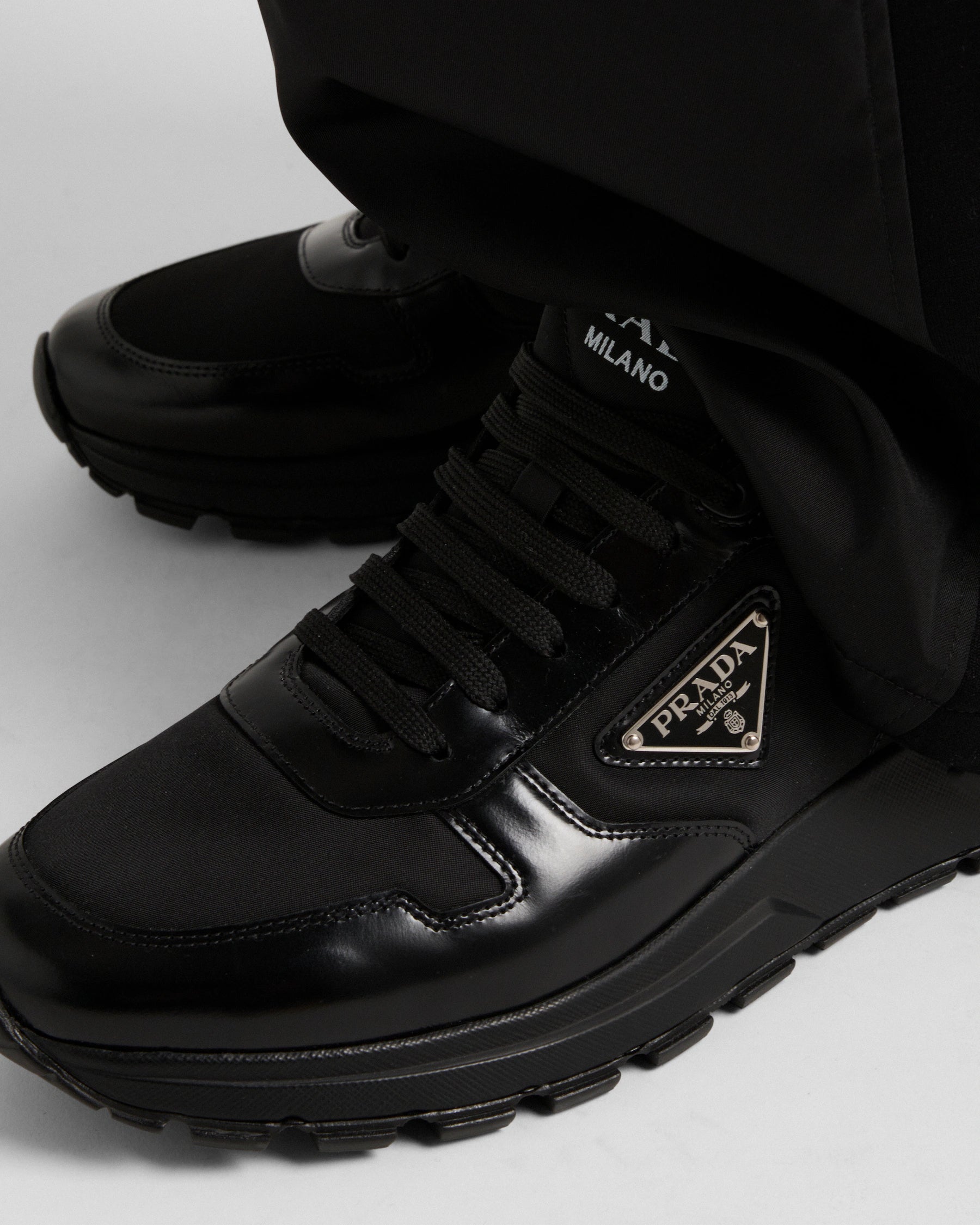 Prada Prax 01